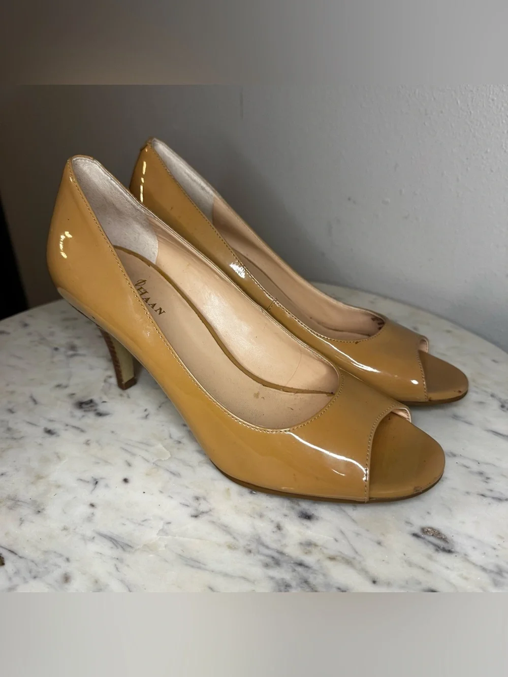 Cole Haan Heels Size 6 B yellow gold shoes Patent Leather peep toes